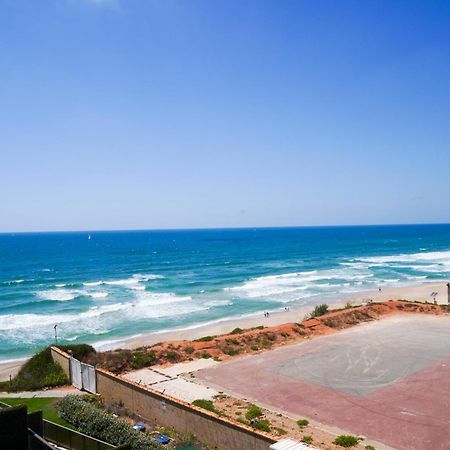 Beachfront Boutique Apartment Herzelia Exterior foto